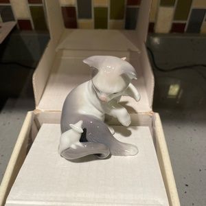 Vintage Lladro Cat and Mouse  porcelain figurine